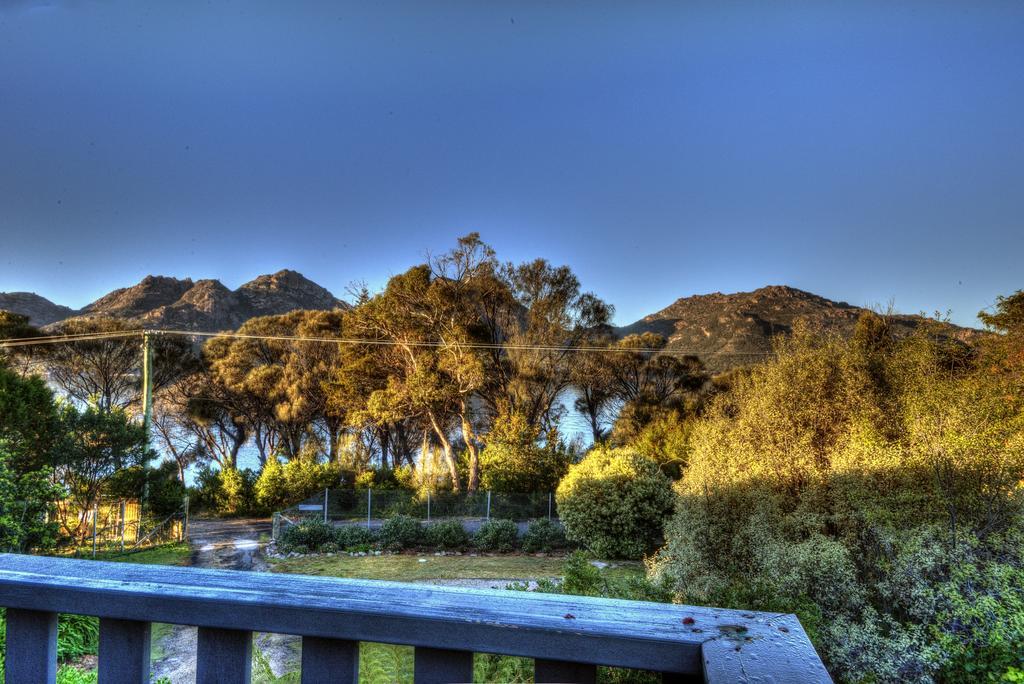 Cove Beach Apartment 2 Coles Bay Dış mekan fotoğraf